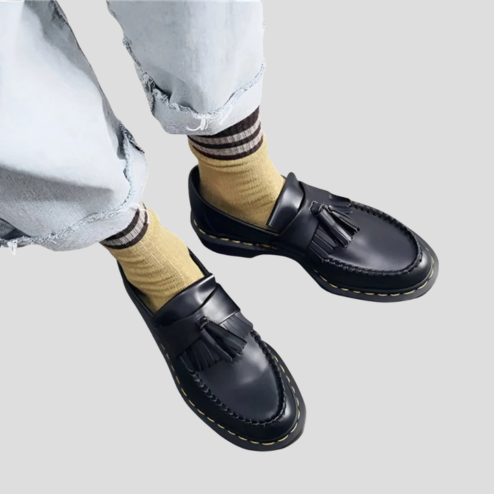 Classic Tassel Loafers – Refined Slip-On Style