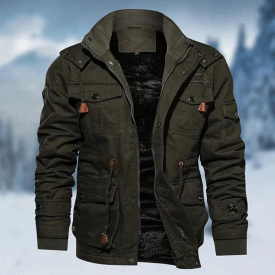 Classic Outdoor Winter Jacket Style