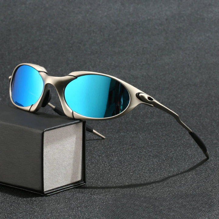 Sporty Men’s Polarized Sunglasses