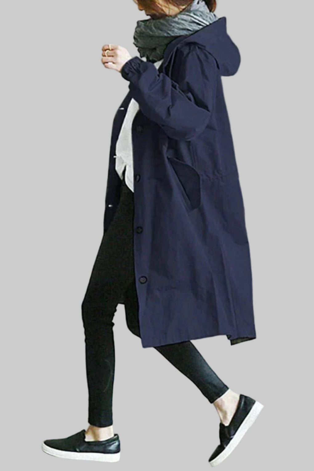 Women’s Raincoat – Trendy Outerwear for Wet Days