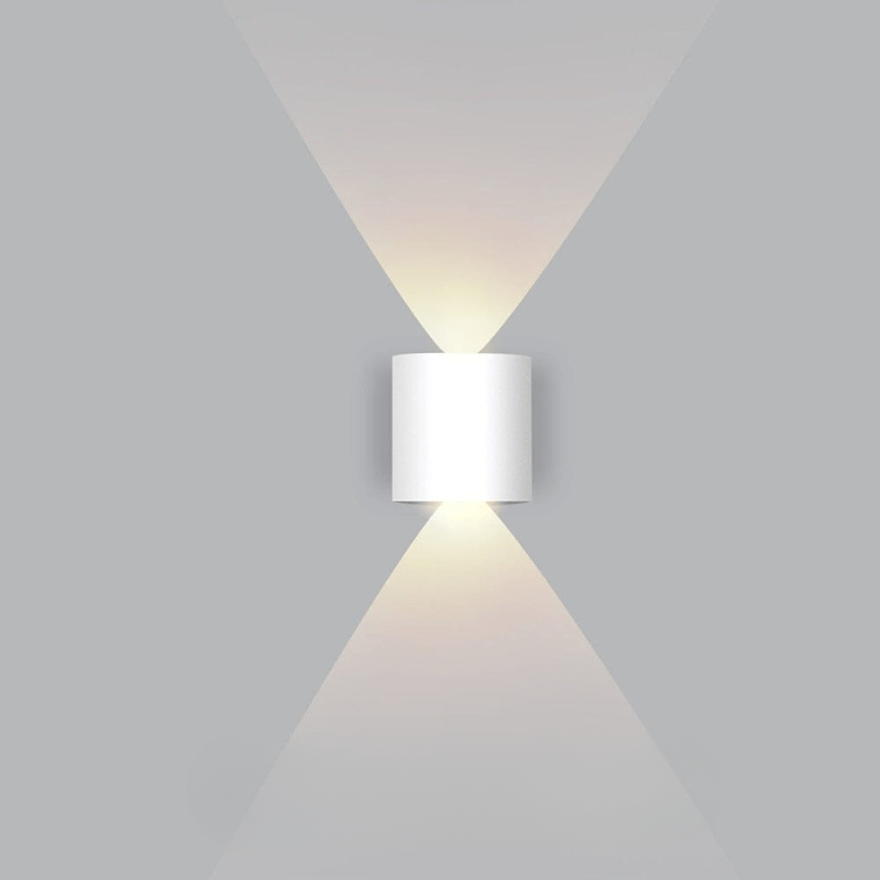Waterproof LED Outdoor Wall Light – Slim Aluminium, Energy-Saving