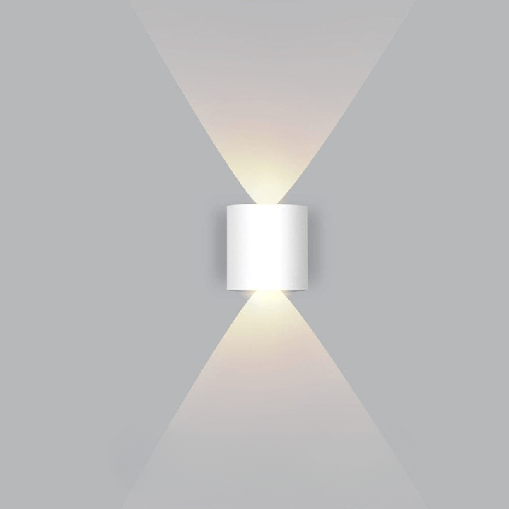 Waterproof LED Outdoor Wall Light – Slim Aluminium, Energy-Saving