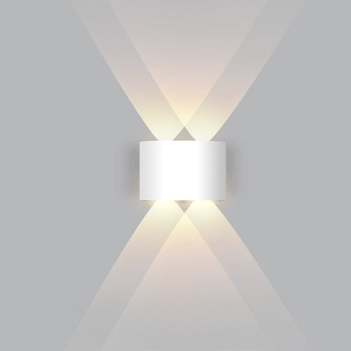 Waterproof LED Outdoor Wall Light – Slim Aluminium, Energy-Saving