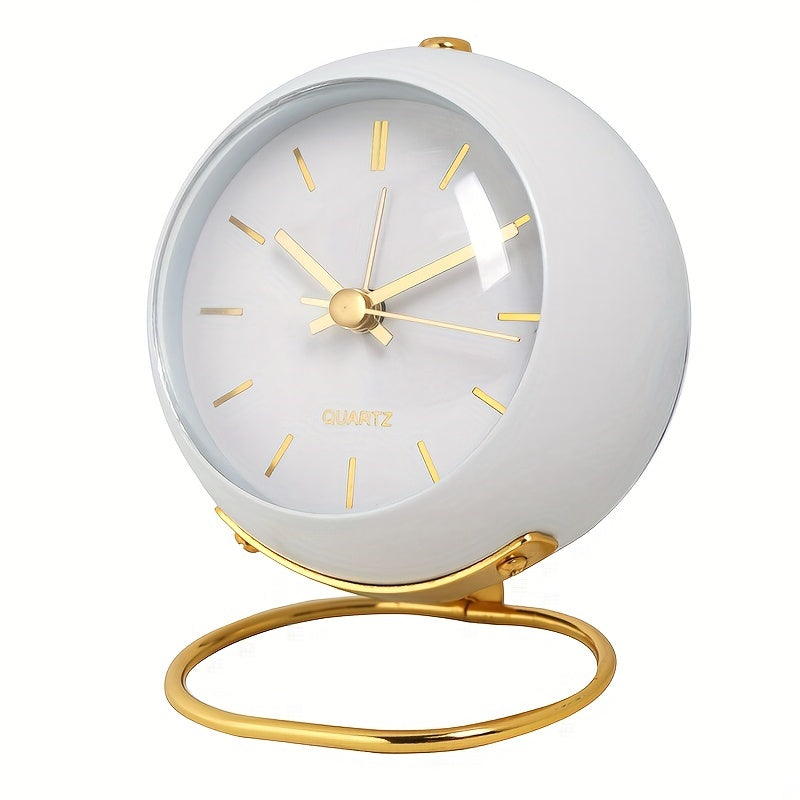 Nordic Silent Desk Clock – Luminous Hands and Metal Frame