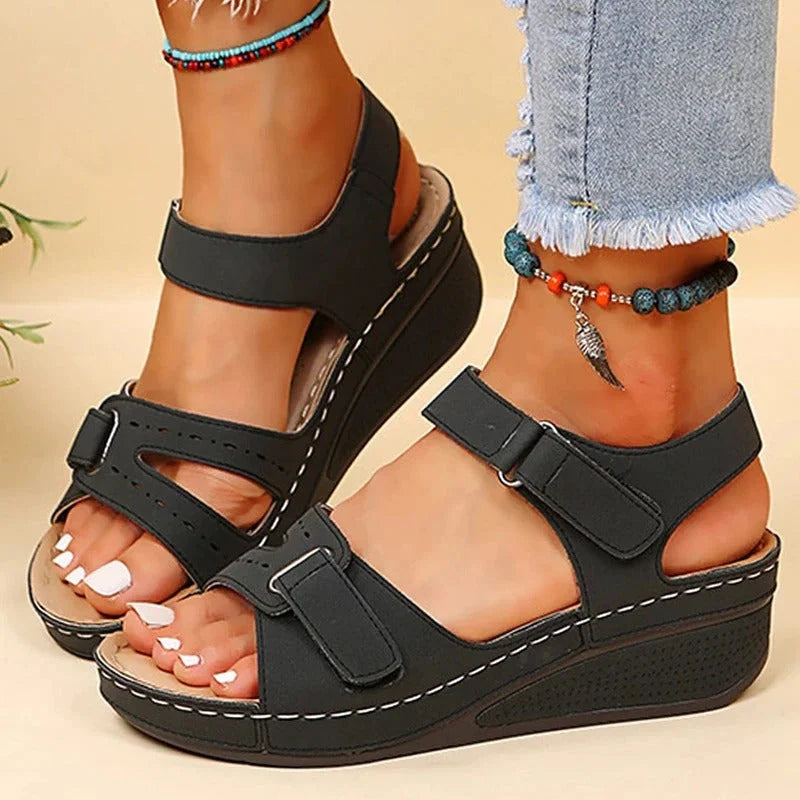 Step into Supportive Sandals – Designed for Everyday Wear