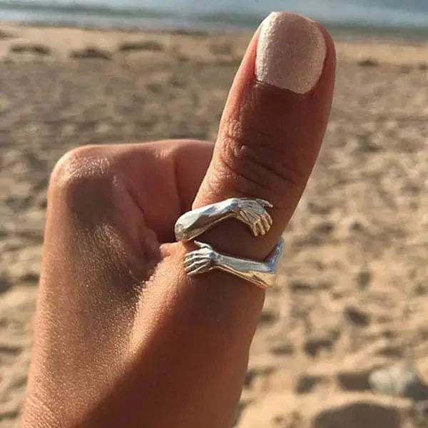 Refined silver ring with adjustable band