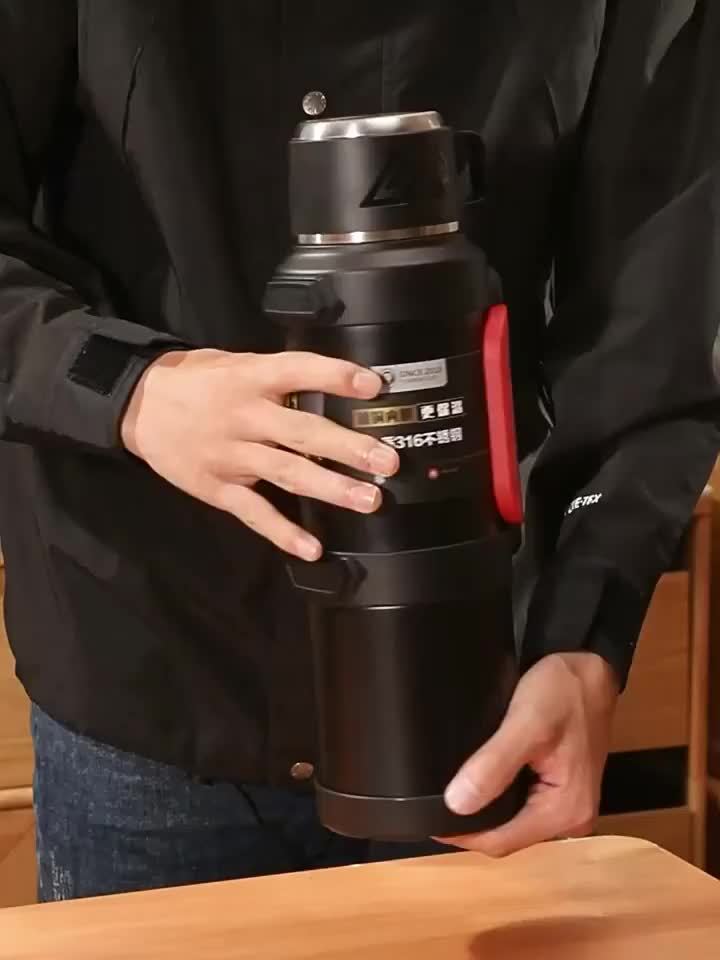 Rugged Insulated Water Bottle – Durable and Convenient