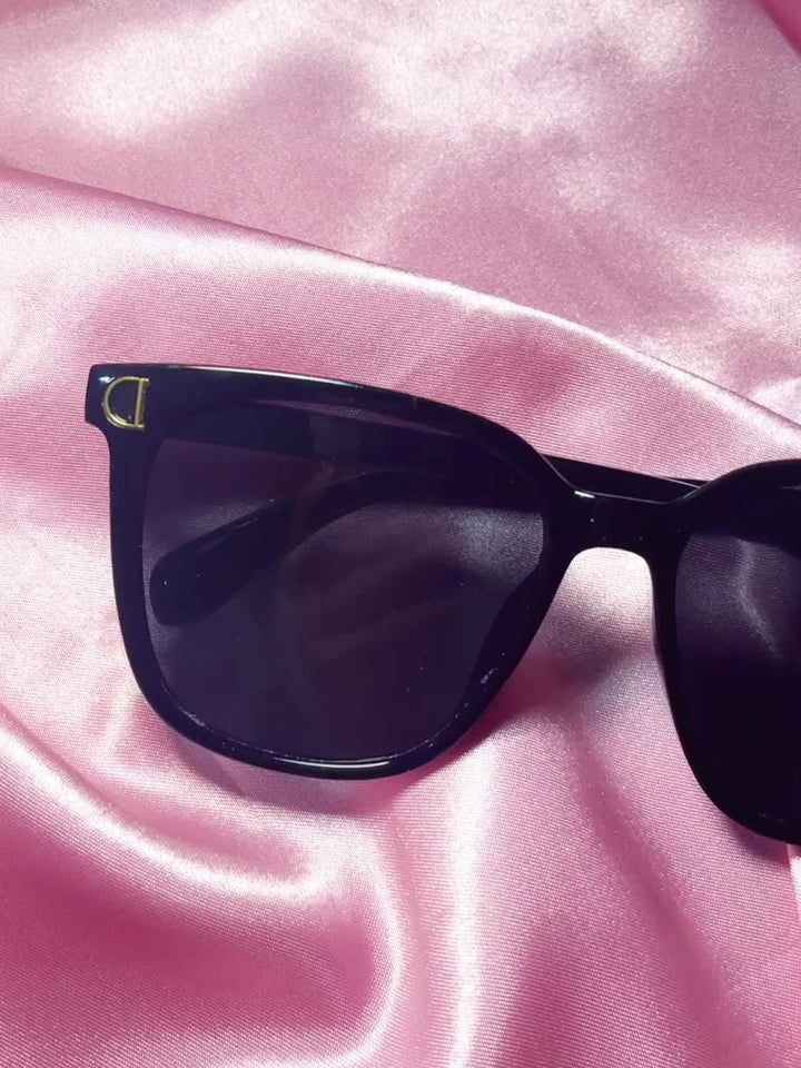 Fashionable Gradient Sunglasses for Women – Stylish Solution for Sunny Days
