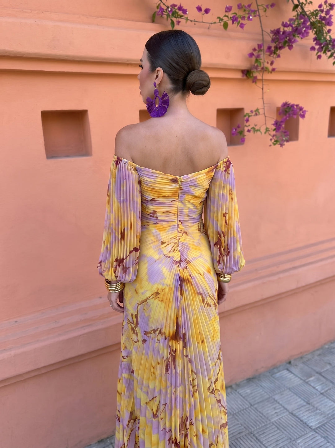 Women's Floral Maxi Dress with Off-Shoulder Neckline and Pleated Skirt