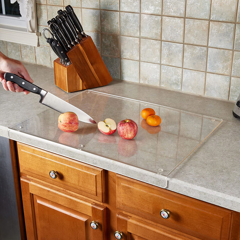 Elegant and Safe: Non-Slip Chopping Board - GlassEdge