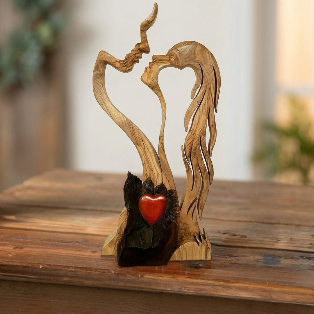 Paar-Skulptur aus Holz – Abstraktes Design, handwerklicher Look & Wohndekoration