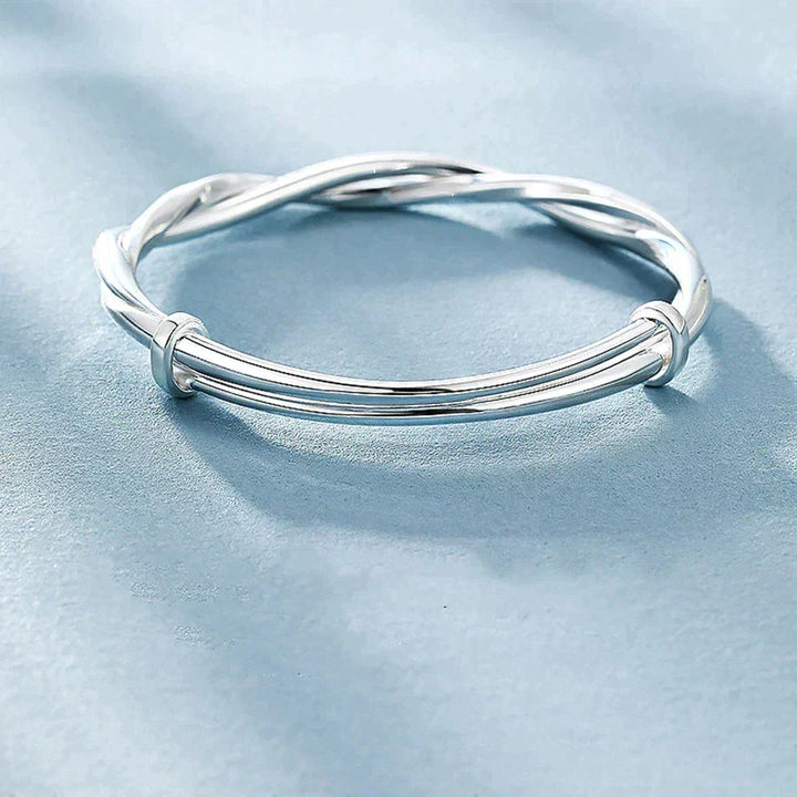 Braided Silver Bracelet – Elegant, Adjustable Design