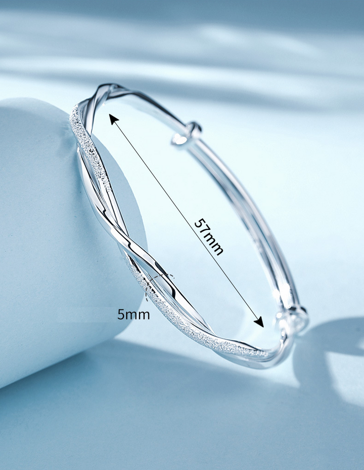 Braided Silver Bracelet – Elegant, Adjustable Design