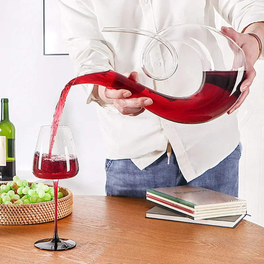 CristalloElegance Decanter | Handcrafted Lead-Free Design