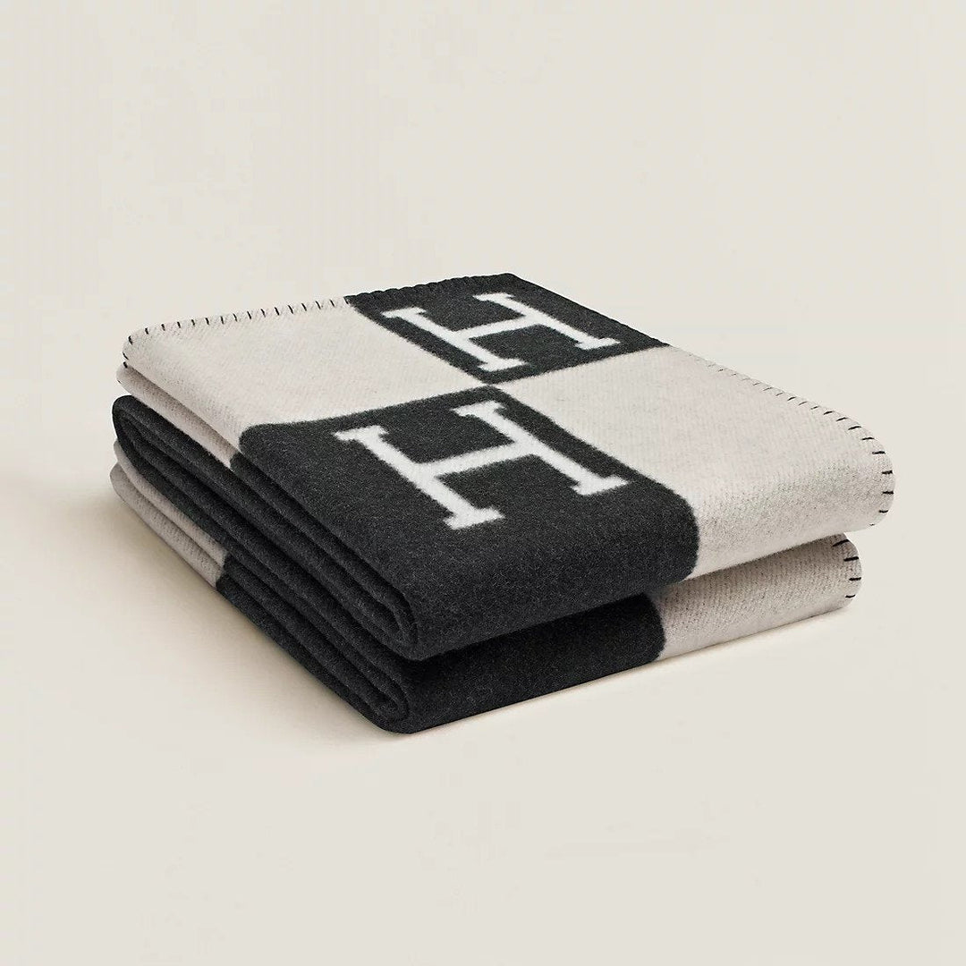 Premium Cashmere and Wool Throw | Soft and Luxurious | Gold