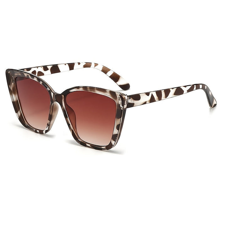 BoldShade Oversized Sunglasses – Elegant and Protective for Sunny Days