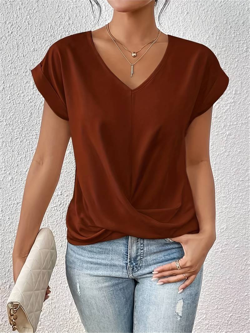 The T-Shirt – The Perfect Blend of Comfort and Style