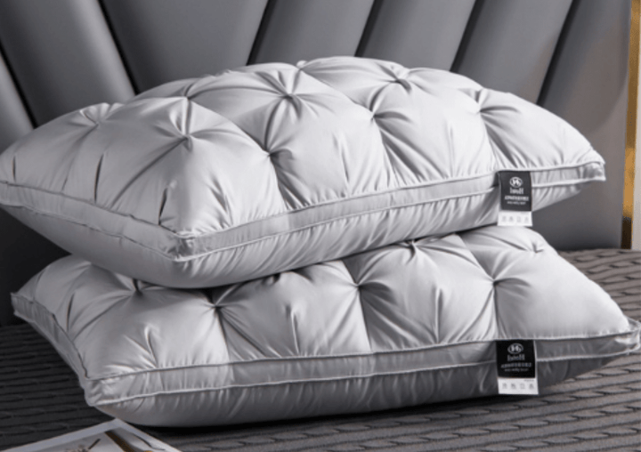 Goose Down Pillow for a Luxurious Night's Sleep - Aurélie