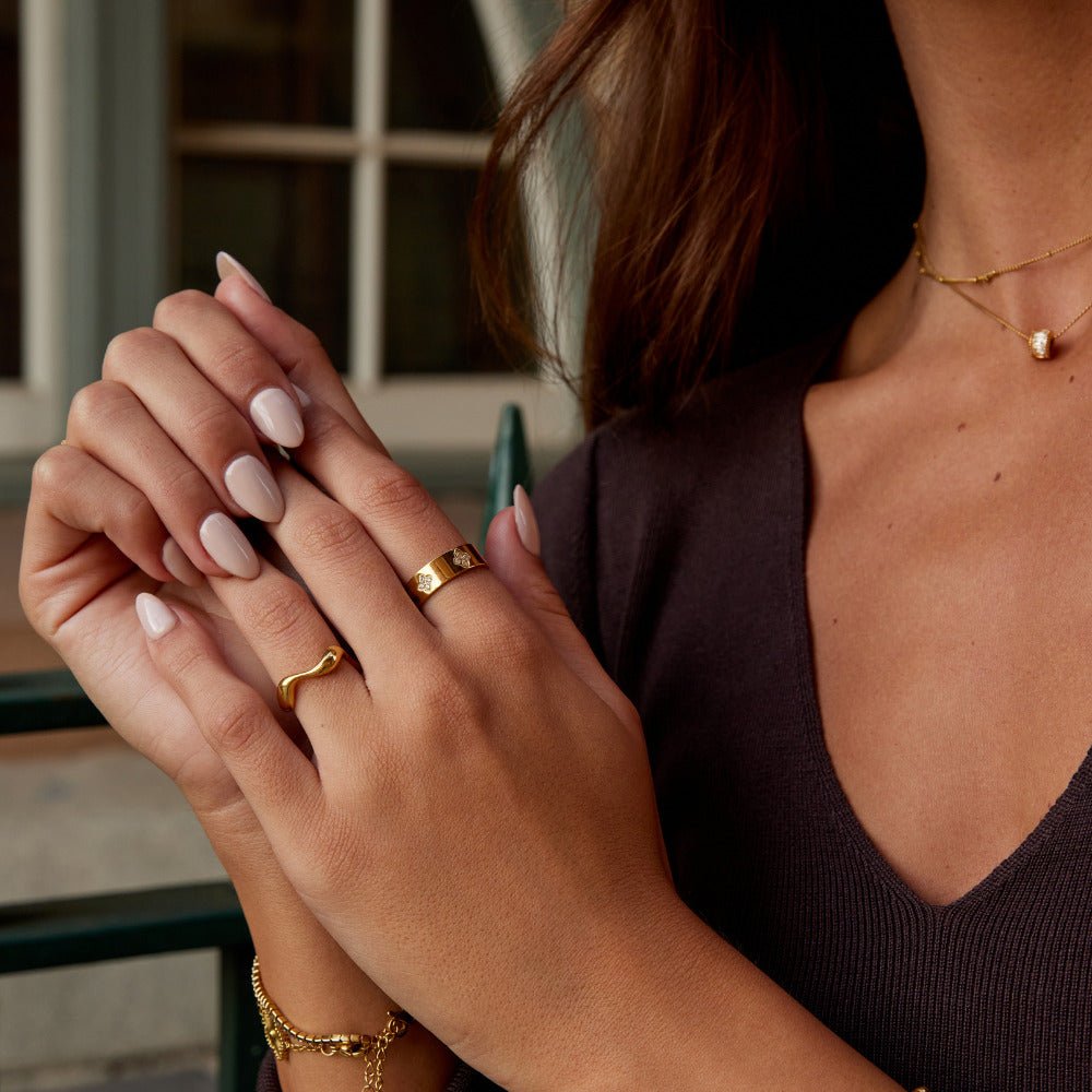 Gold Crystal Clover Ring