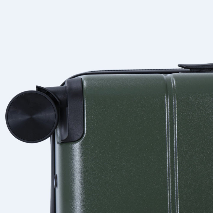 3-Piece Hard-Shell Suitcase Set – Atlas Explorer