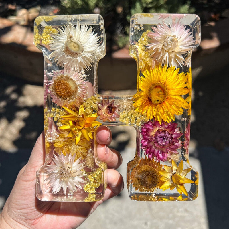 LumiFlair Floral Initial Night Light | Personalised Resin Light with Soft LED Light
