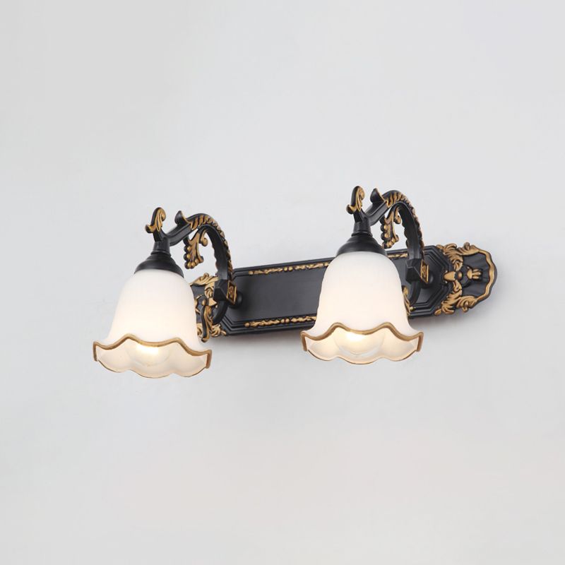 Classic Wall Light with Vintage Design – Aurora