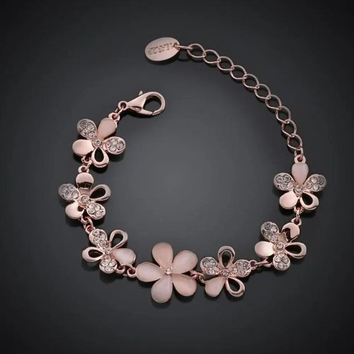 Elegant rose flower bracelet in rose gold.