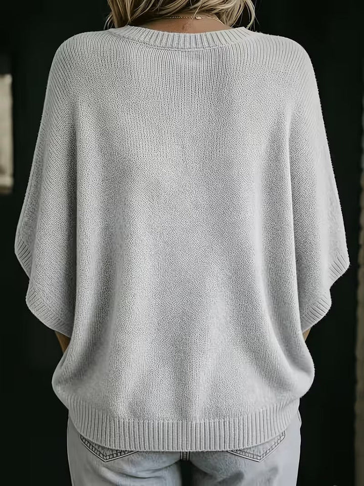 Casual Knit Top with Short Batwing Sleeves and Round Neckline