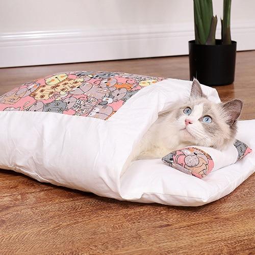 Winter Sleeping Bag for Cats – SnugKitty Frost Magic