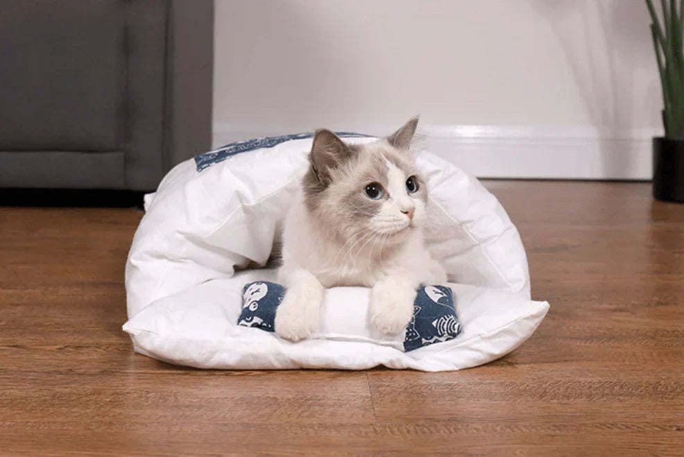 Winter Sleeping Bag for Cats – SnugKitty Frost Magic