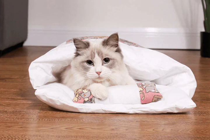 Winter Sleeping Bag for Cats – SnugKitty Frost Magic