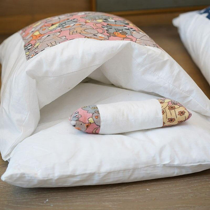 Winter Sleeping Bag for Cats – SnugKitty Frost Magic