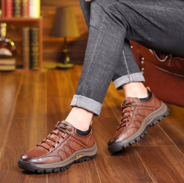 Men's Orthopaedic Leather Shoes, Comfortable and Waterproof
