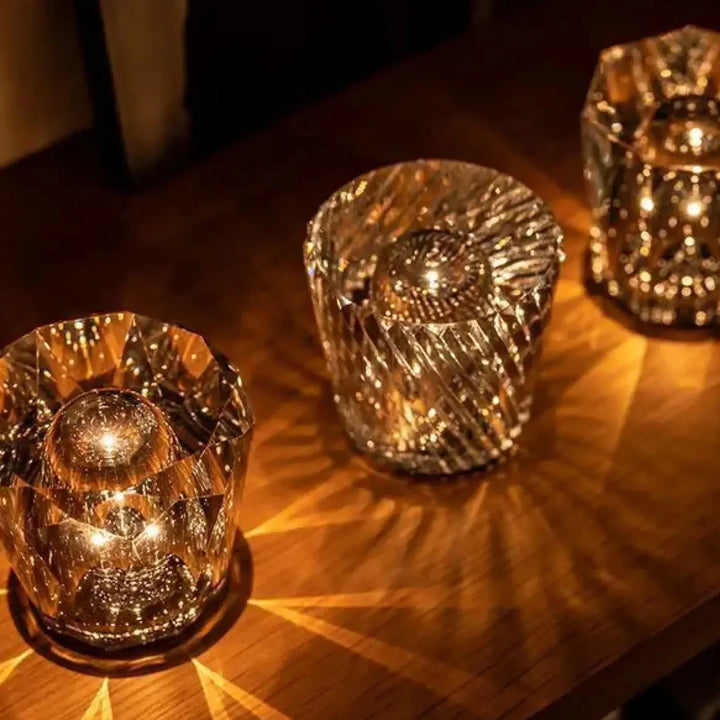 VÉLORIA Crystal Table Lamp | Diamond-Shaped Design & 360° Light Play | Cordless & USB Rechargeable | Up to 12 Hours of Light