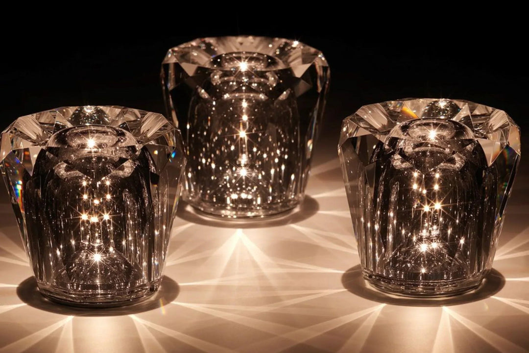 VÉLORIA Crystal Table Lamp | Diamond-Shaped Design & 360° Light Play | Cordless & USB Rechargeable | Up to 12 Hours of Light