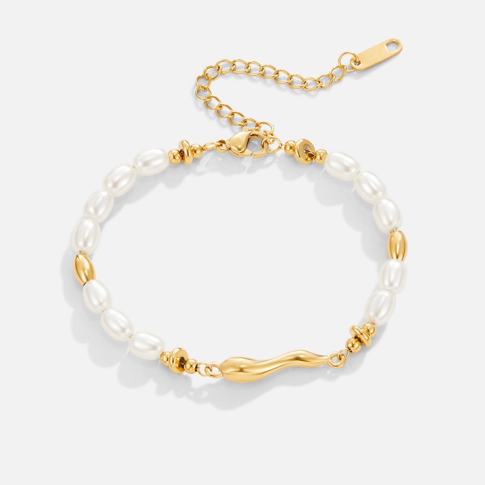 Soft freshwater pearl bracelet