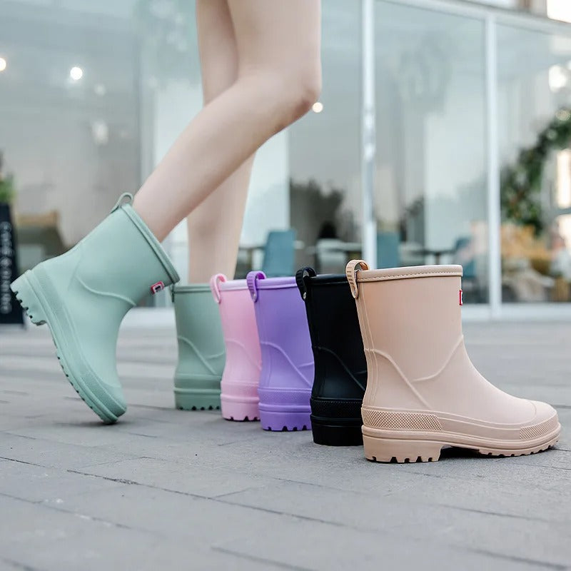 Women’s Rain Boots – Practical Style for Wet Weather
