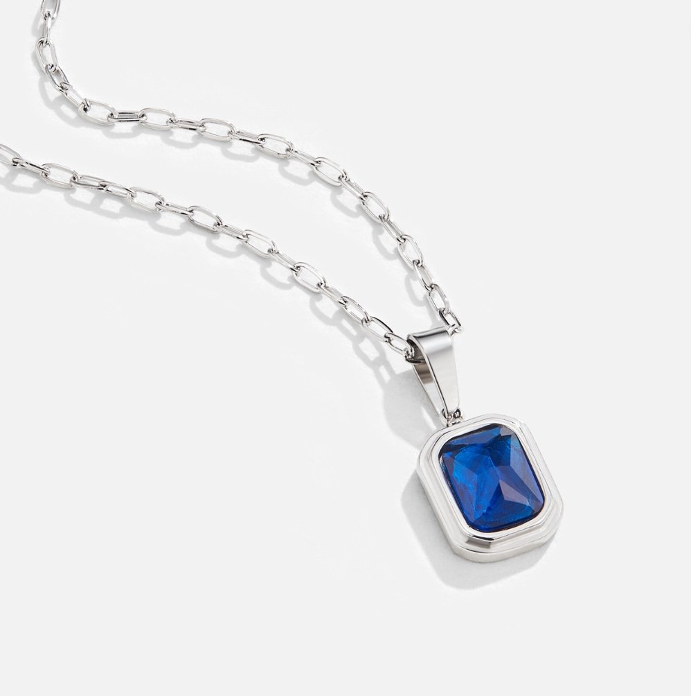 Silver necklace with ocean-blue pendant