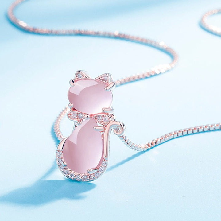 Pink stone cute cat necklace with zircon