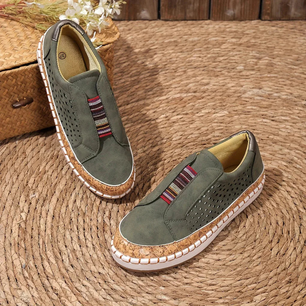 Women’s Casual Shoes – Everyday Style with Urban Edge