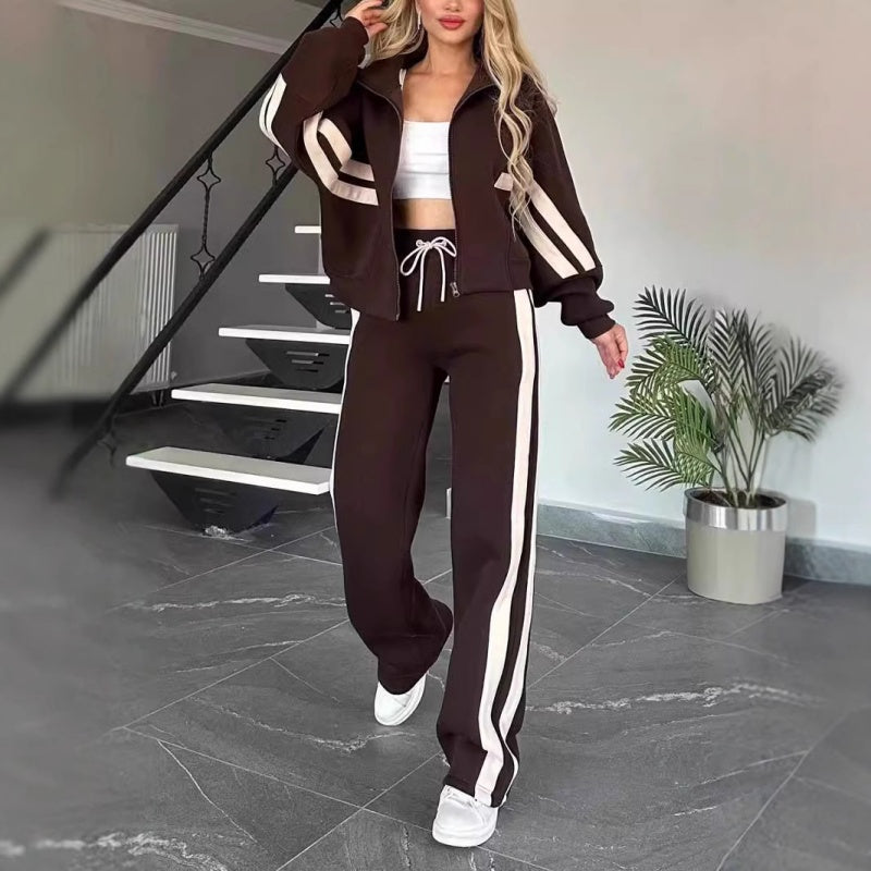 Women's leisure set with zip-up jacket and wide-leg trousers with contrast stripes