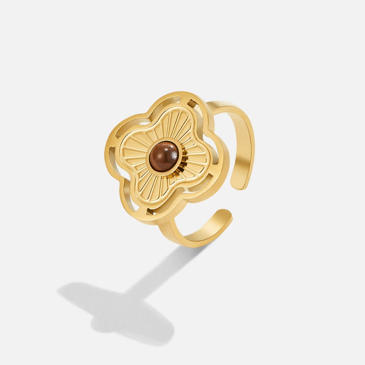 Lucky ring with tiger's eye and delicate flower motifs
