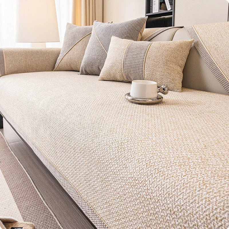 Universal sofa cover with non-slip back to protect the sofa