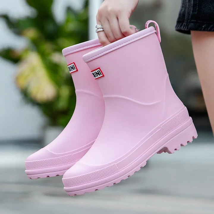 Women’s Rain Boots – Practical Style for Wet Weather