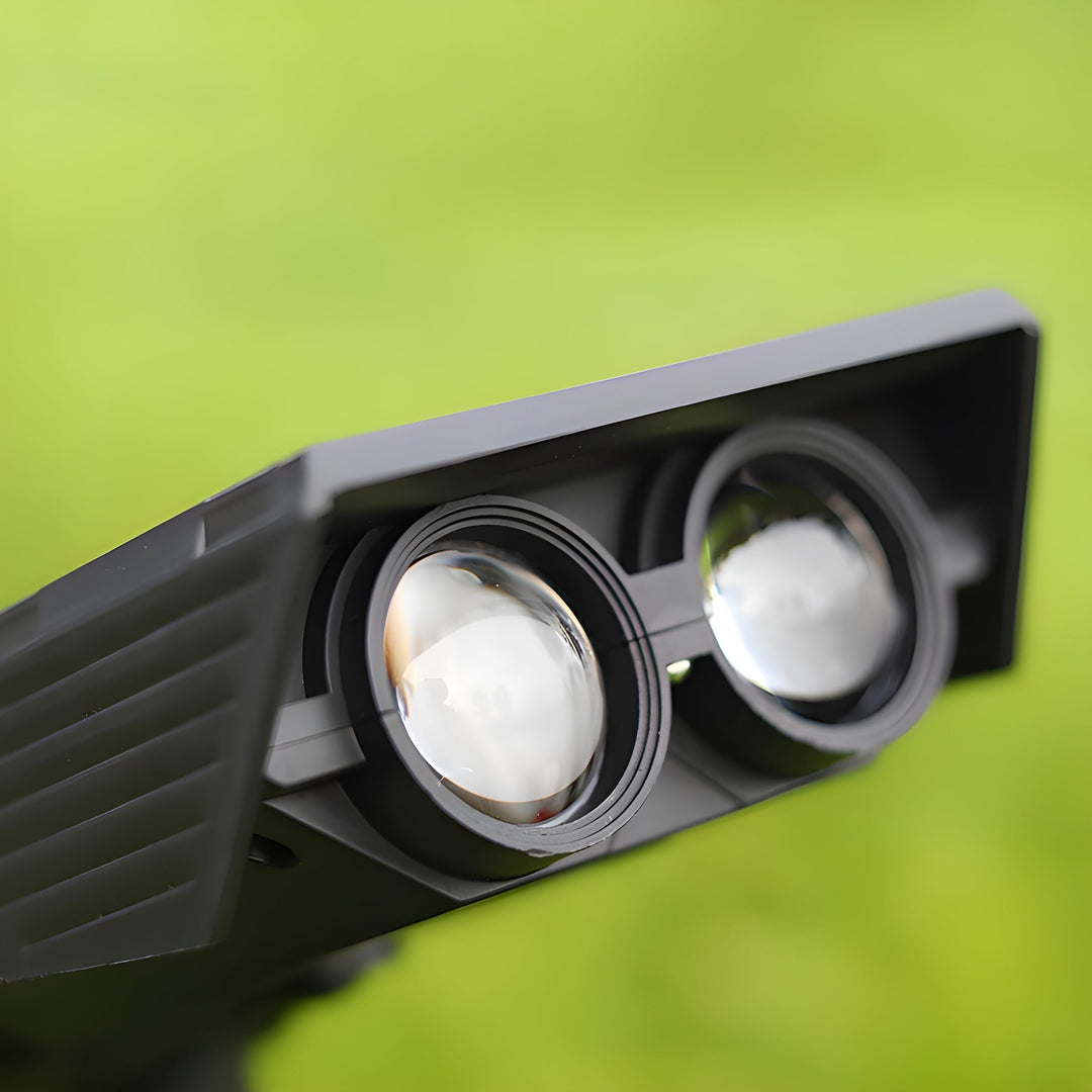 Solar Outdoor Spotlight with Adjustable Head for the Garden
